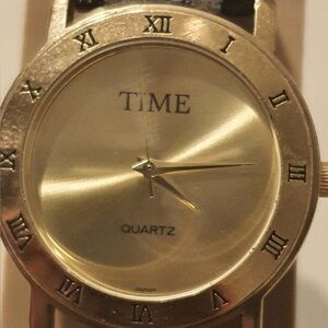 🦋10/$20🦋 Time Goldtone/Black Leather Women's Watch